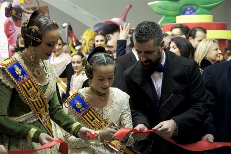 les falleras mayores ont inauguré l'exposition del ninot 2018