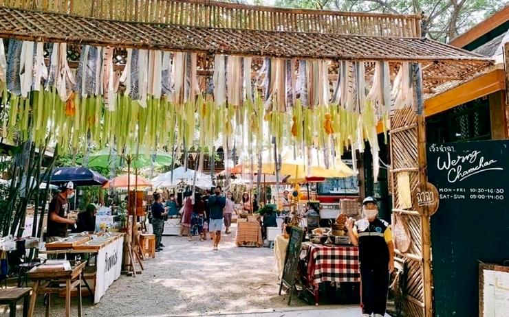 Marche d'artisanat ChamCha a Chiang Mai