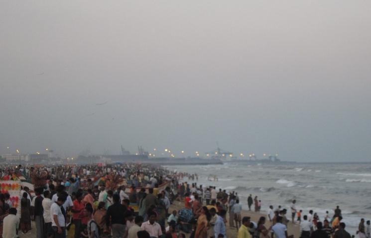 Marina Beach, chennai. Wikipedia CC