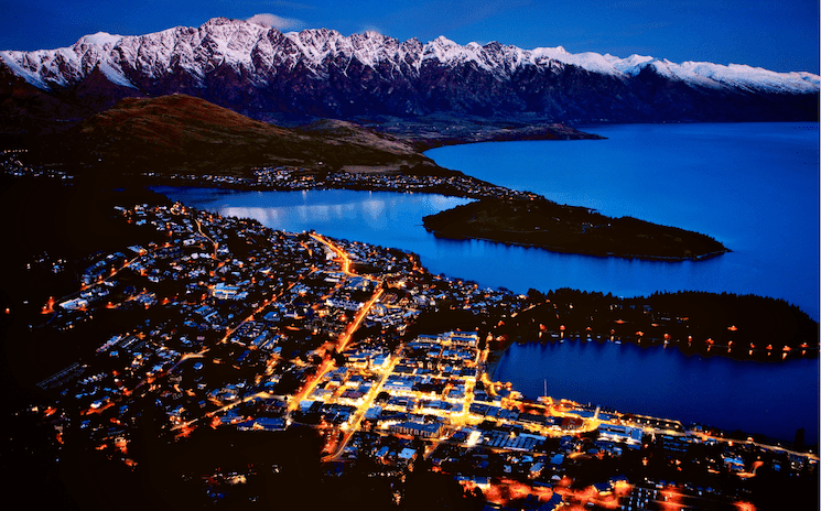 Queenstown en Nouvelle-Zélande, qui fait partie des meilleures destinations au monde et en Océanie pour 2023 selon National Geographic