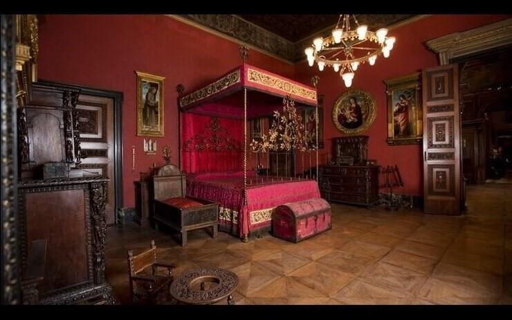 chambre rouge du musée Bagatti Valsecchi à Milan