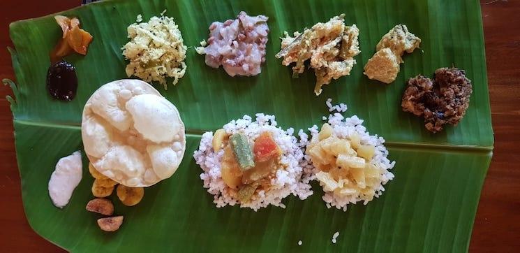 Le repas traditionnel d'Onam, le Sadhya