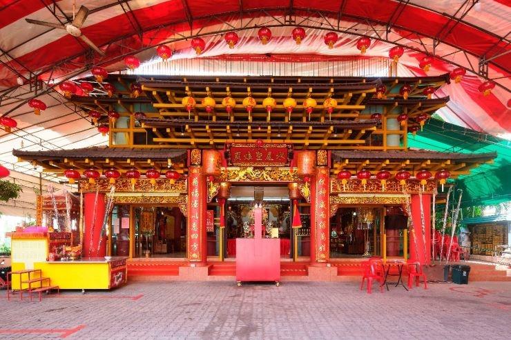 Le temple taoïste de Yan Kit est situé à Changi.