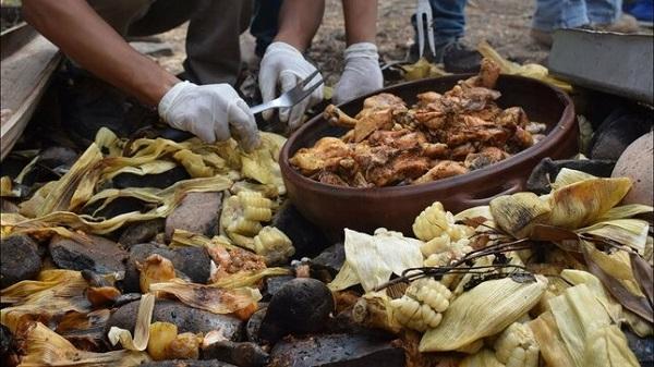 La Pachamanca, une spécialité gastronomique des Andes reconnue nationalement au Pérou