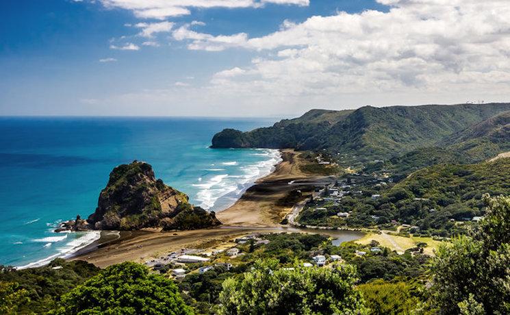 Piha Beach