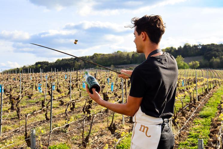 Le sabrage de Champagne à Reims