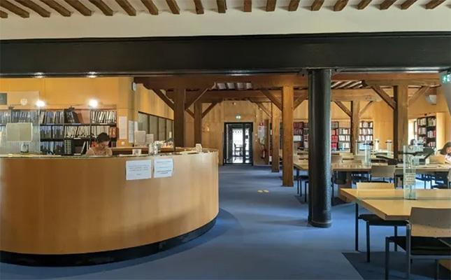 Salle de consultation des archives nantaises