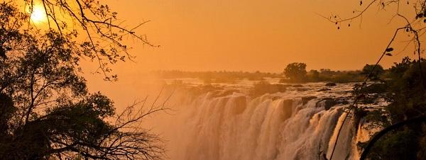 zambeze, fleuve, zambie, out of africa, jayesh taylor, livingstone, tourisme, petit journal, johannesburg, johannesbourg, afrique du sud, tourisme, voyages, découvertes