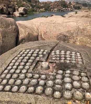 Lingam de Shiva à Hampi