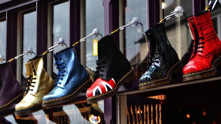 chaussures bottines Doc Martens