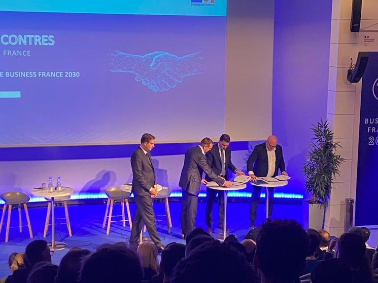 Signature entre la SGPI et Business France, sous le parrainage du ministre chargé de l'attractivité, du commerce extérieur et des Français de l'étranger 