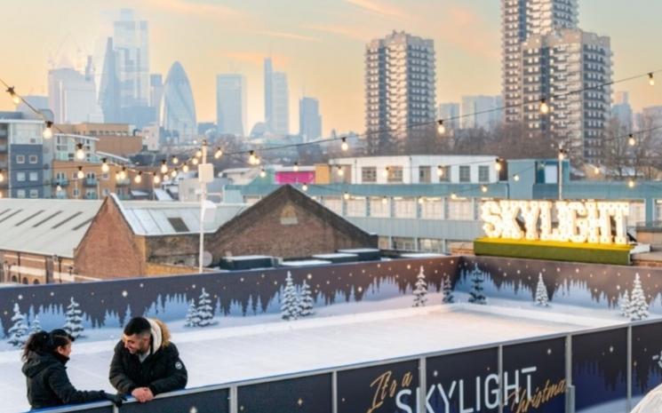 La patinoire du Skylight