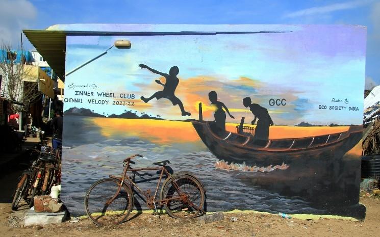 Un panneau de street art à Elliot Beach à Chennai