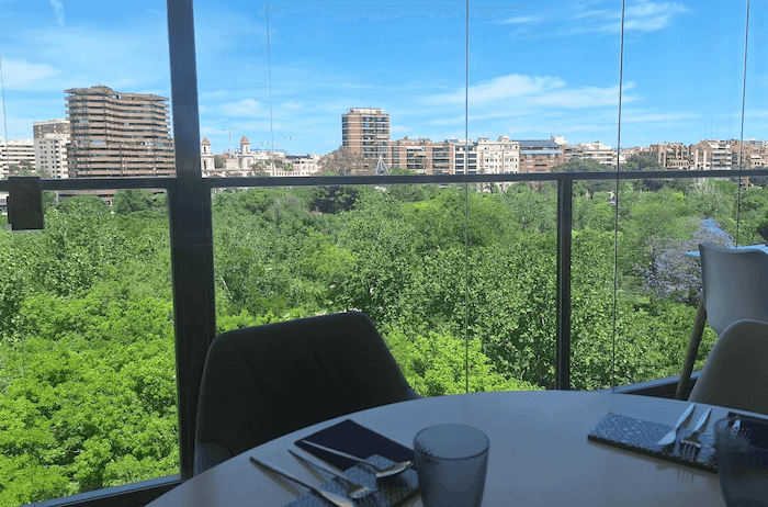 La Terraza del ICAV avec vue sur le jardin du Turia à Valencia