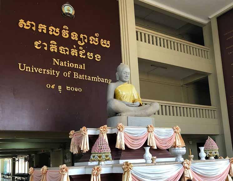 université de battanbang 