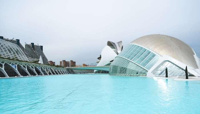 la cité des arts et des sciences à Valencia