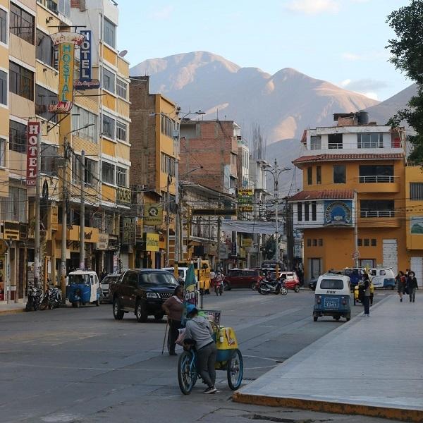 Lima - Iquitos : une traversée par voie terrestre et fluviale