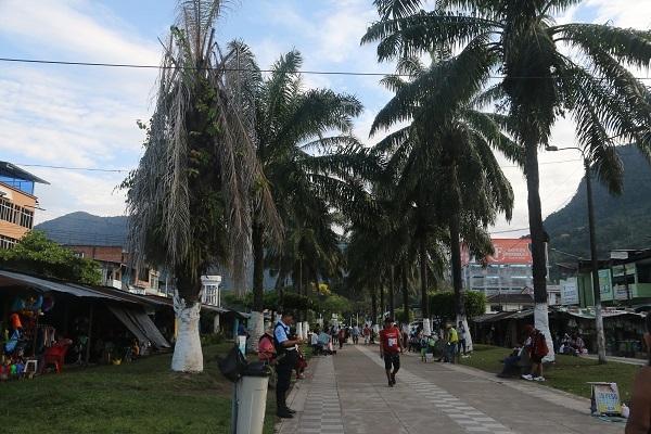 Lima - Iquitos : une traversée par voie terrestre et fluviale